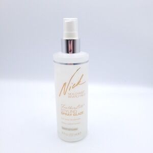 Nick Chavez Beverly Hills FeatherLite Styling Spray Glaze 8 fl oz With Pump